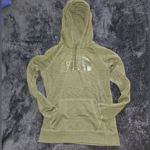 The northface pullover hoodie
